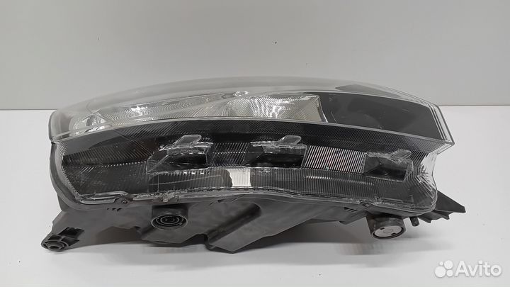 Skoda Rapid 13-17 фара правая