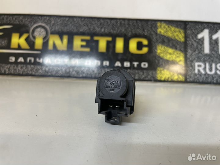 Датчик стоп-сигнала Фьюжн Фокус Focus Fusion