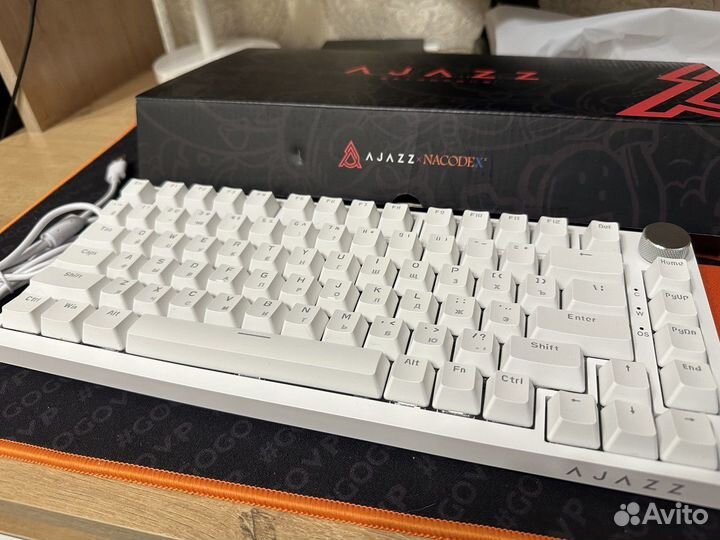 Игровая клавиатура ajazz AK820