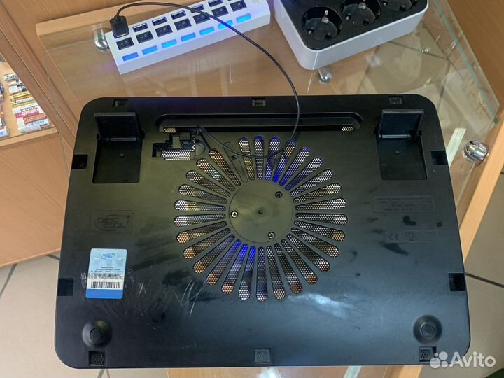 Вентилятор подставка для ноутбуке DeepCool