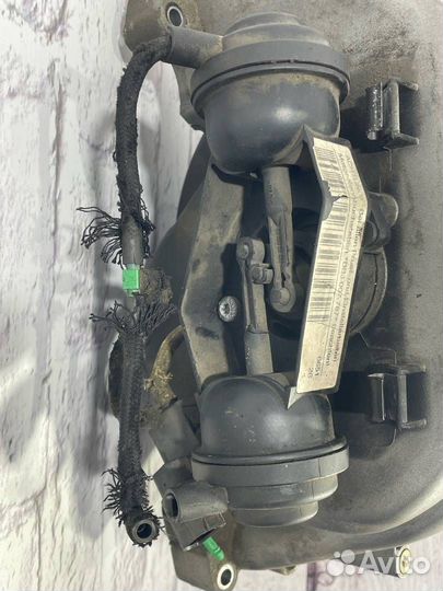 Коллектор впускной 06C133151K