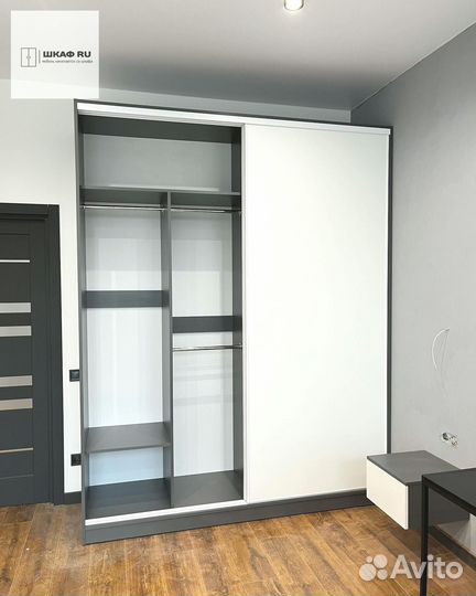 Распашной шкаф на заказ