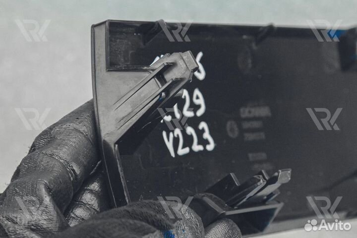 2084378 Крышка панели приборов (6 серия) Скания