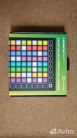 Midi контроллер novation launchpad mini MK3