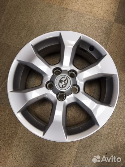 Диски Toyota Rav 4 R17