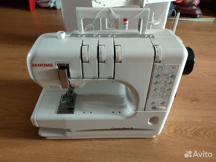 Распошивальная машина janome CoverPro ll
