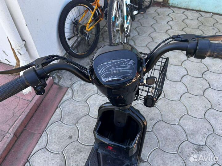 Электроскутер новый