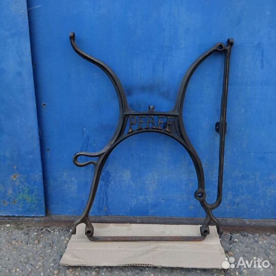 Чугунная креставина (середина)от станины