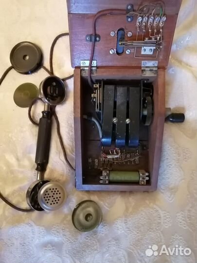 Старинный телефон из Германии