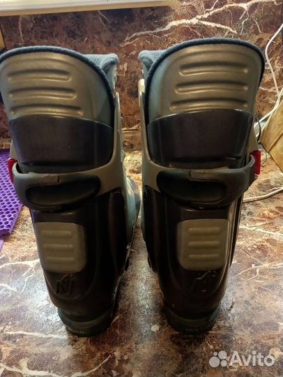 Горнолыжные ботинки