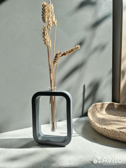 Ваза с колбой