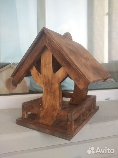 Кормушка для птиц