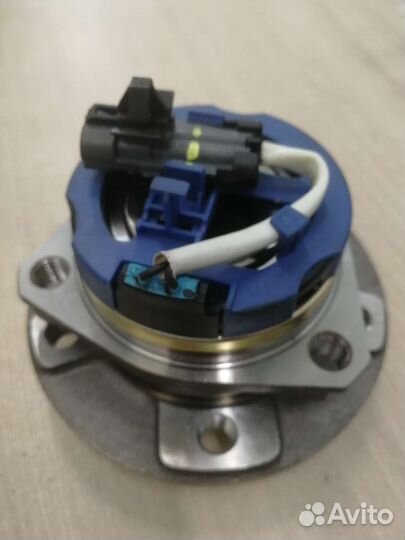 Ступица передняя в сборе Opel Astra G