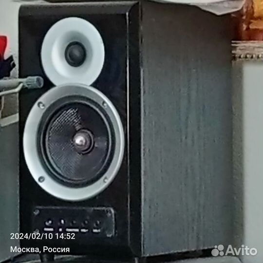 Колонки активные 2.0