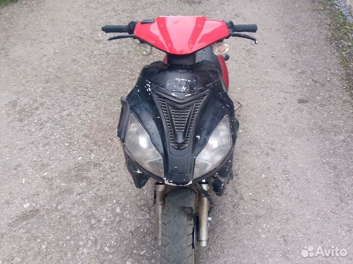 Продам скутер без двигателя