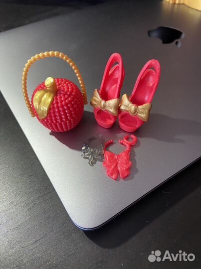 Кукла Ever after high Эппл Вайт