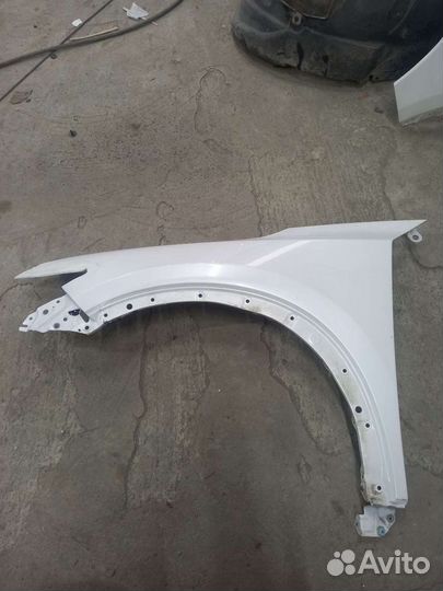 Крыло переднее левое Mazda Cx-5 с 2017