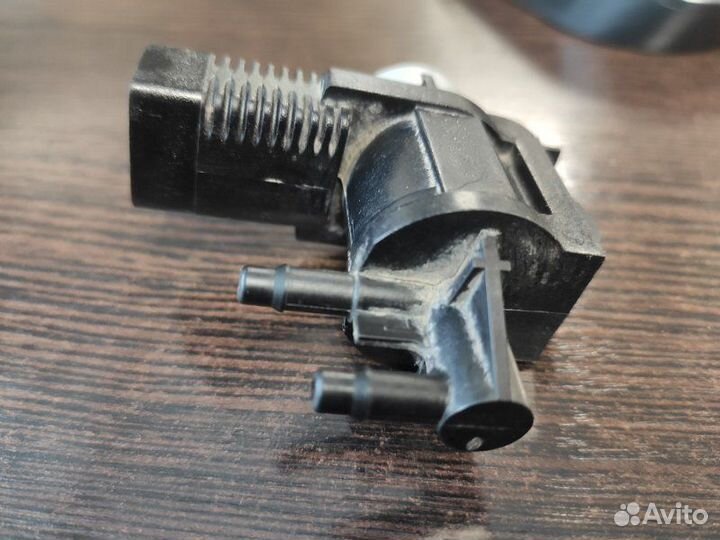 Клапан рециркуляции отработанных газов Audi A5