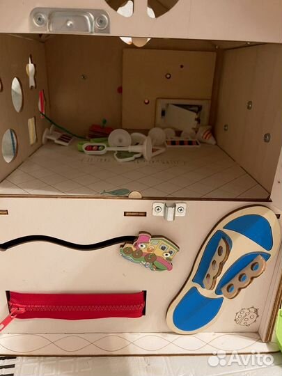 Бизиборд домик со светом большой