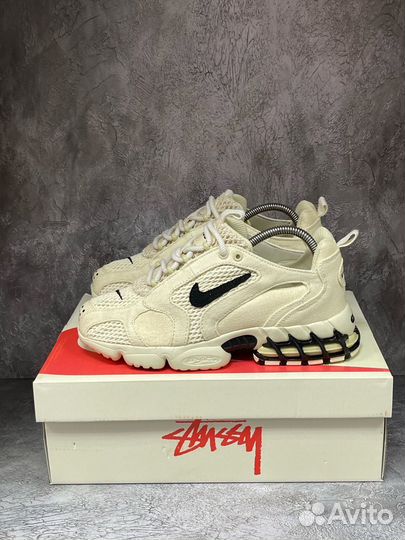 Кроссовки Nike Stussy