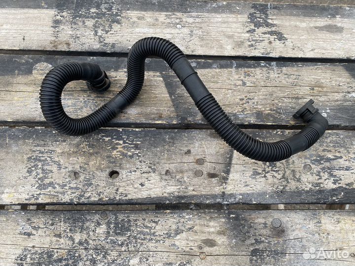 Шланг воздушный Volkswagen Passat B5