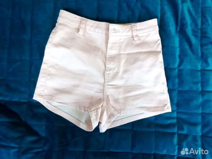 Женские шорты