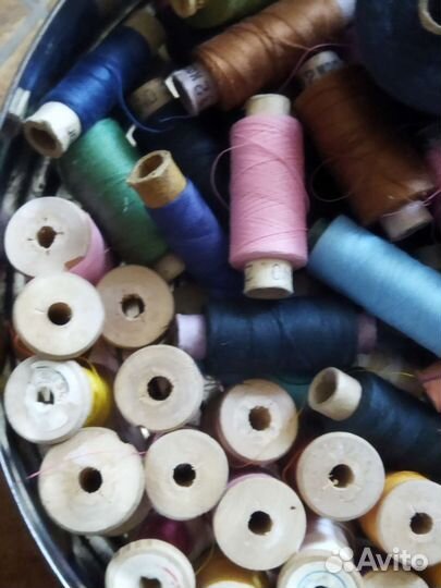 Нитки СССР набор 61шт