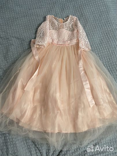 Платье на девочку 130