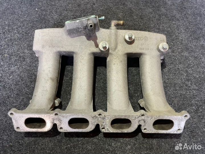 Коллектор впускной Audi A6 1.8T AWT