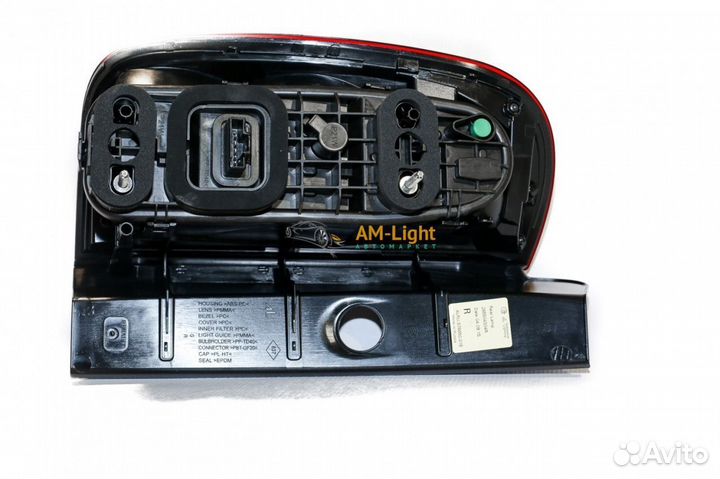 Фонарь задний правый Рено Дастер 2015-20