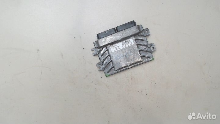 Блок управления двигателем Dacia Sandero, 2009