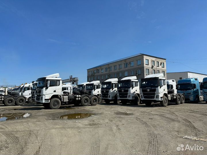 Shacman (Shaanxi) SX42586V385, 2023