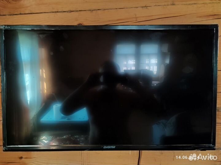 Телевизор SMART tv 32 бу