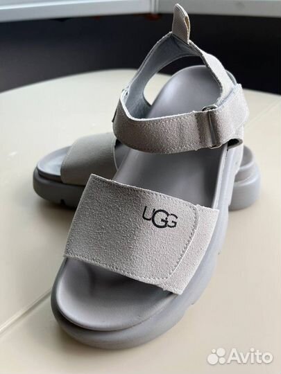 Босоножки женские UGG