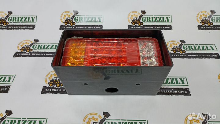 Фара задняя в корпусе большой левый