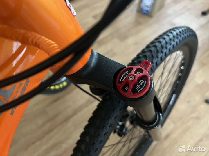 Велосипед на 29 колесах алюминиевый