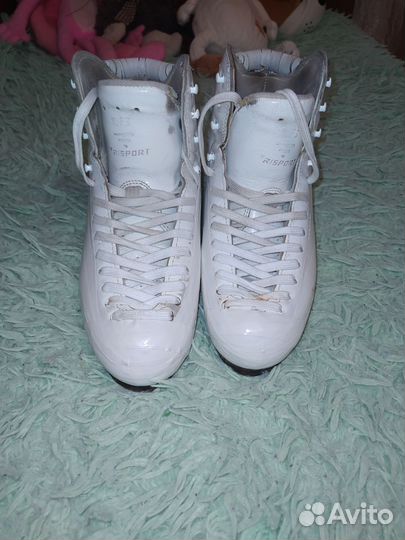 Коньки фигурные Risport 235