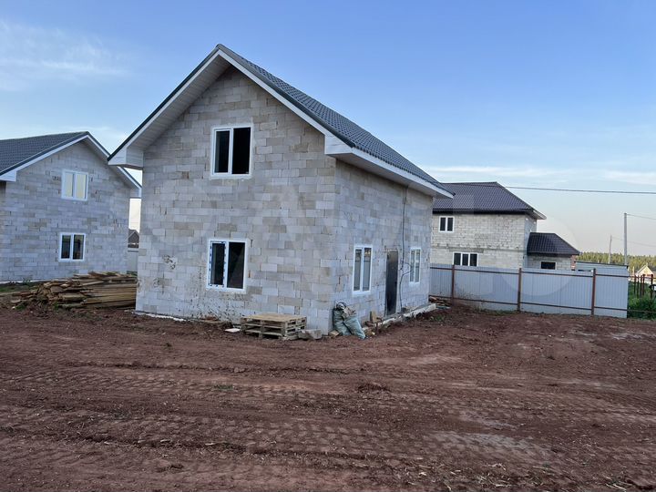 Дом 96 м² на участке 5 сот.