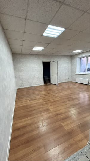 Офис, 15 м² общая площадь 250 квадратов. 450 за 1