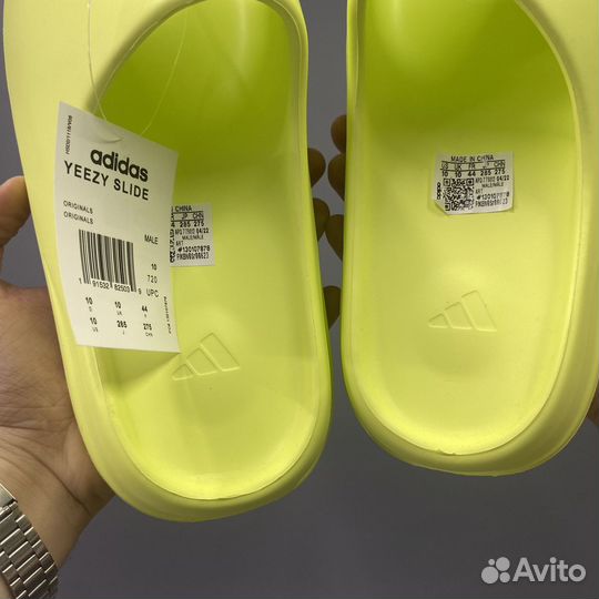 Шлепки adidas yeezy slide glow