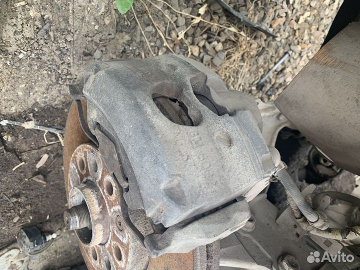 Суппорт передний правый Vectra C opel