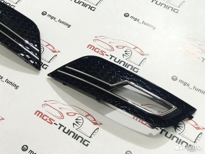 Вставки в бампер Audi A4 11-15г. стиль RS4 хром