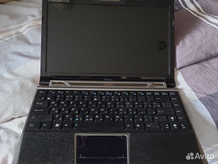 Нетбук Asus lamborghini vx6