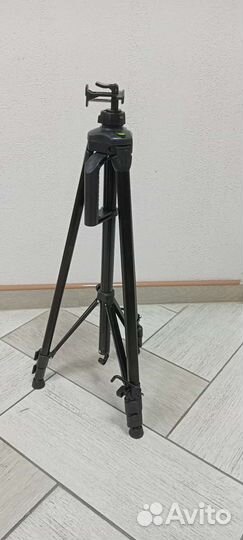 Штатив для фотоаппарата