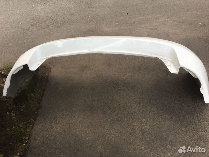 Продам задний бампер