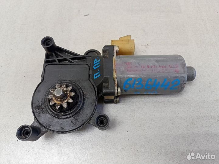 Моторчик переднего правого стеклоподъемника