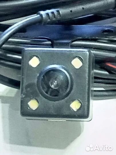 Камера заднего вида новая