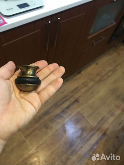 Стоппер для двери