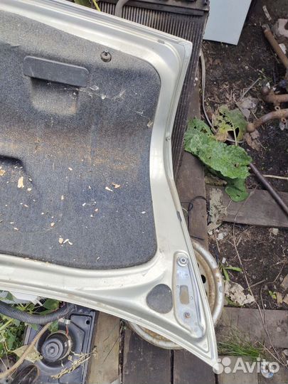 Крышка багажника на Ауди А4 В6