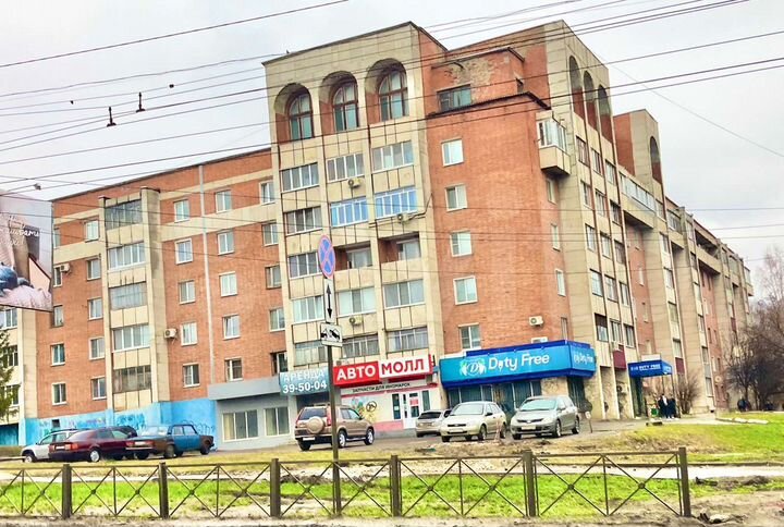 2-к. квартира, 52 м², 4/7 эт.